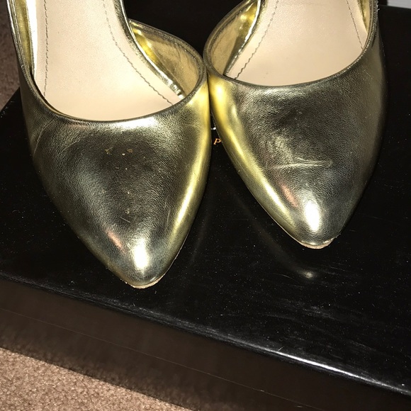Gold BCBG Heels - Picture 5 of 6